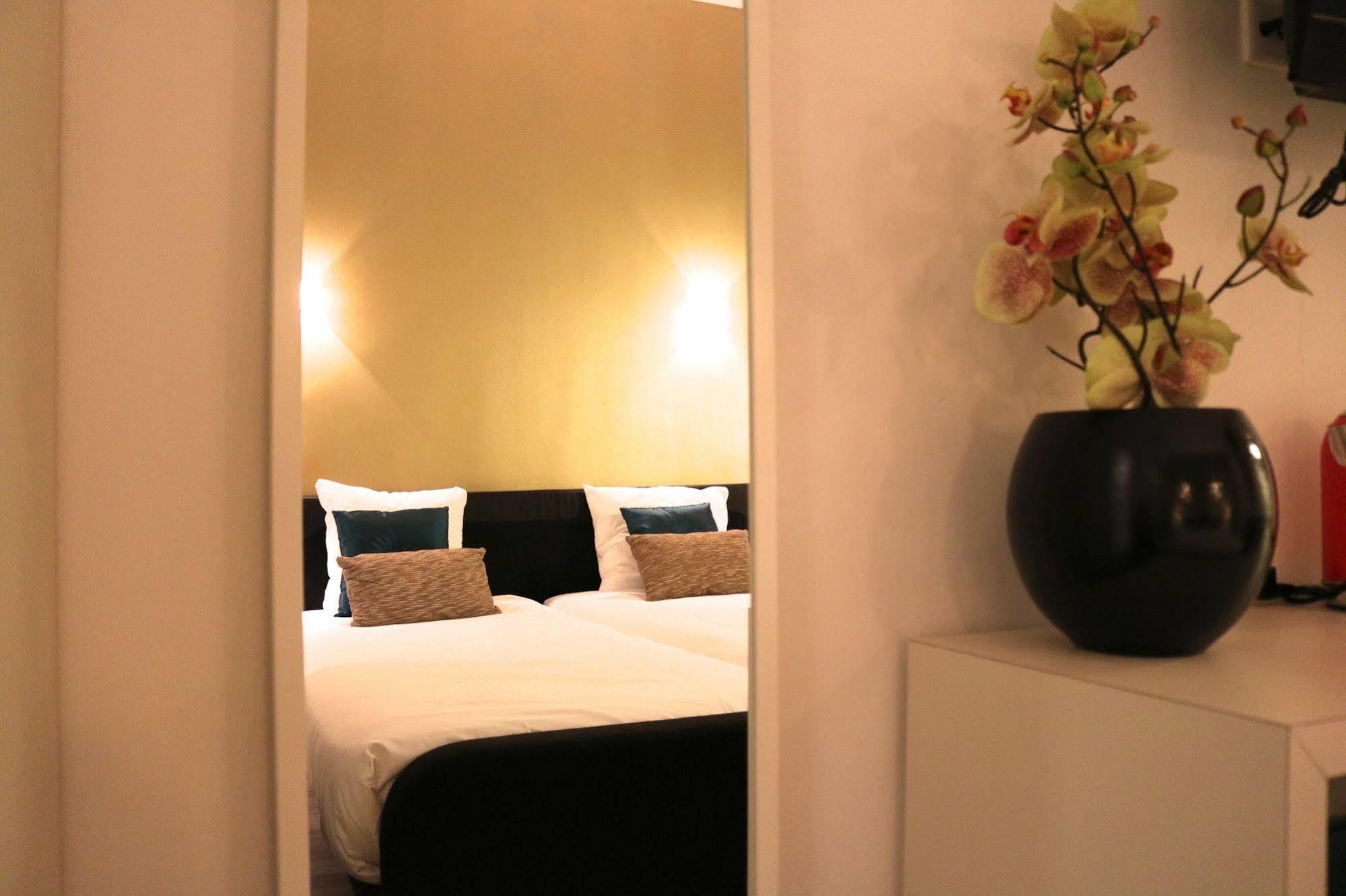 Saillant Hotel Maastricht City Centre - Auping Hotel Partner Екстер'єр фото